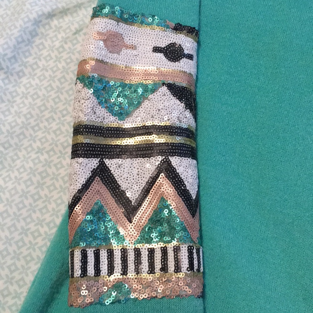 Style Rack—Sequin Tunic - Picture 3 of 5